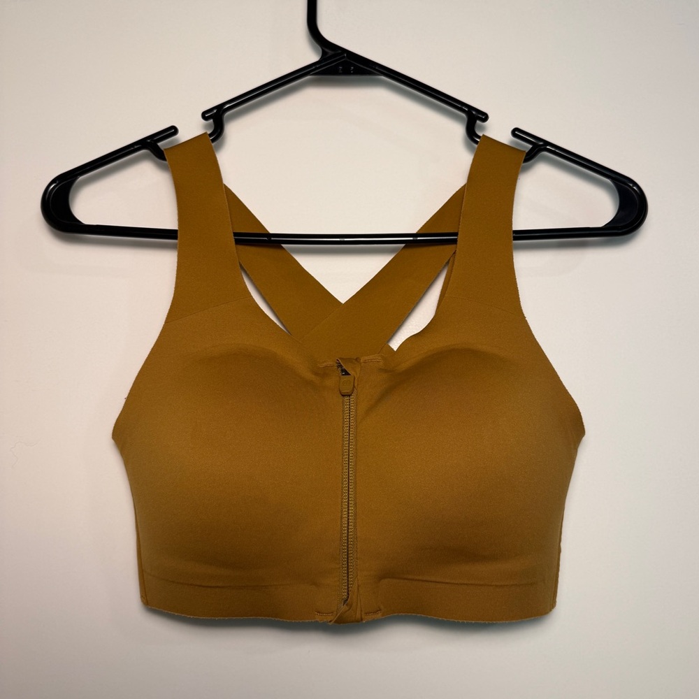 NWOT discontinued lululemon Cross-Back Enlite Bra 34B in Warm Mustard Yellow